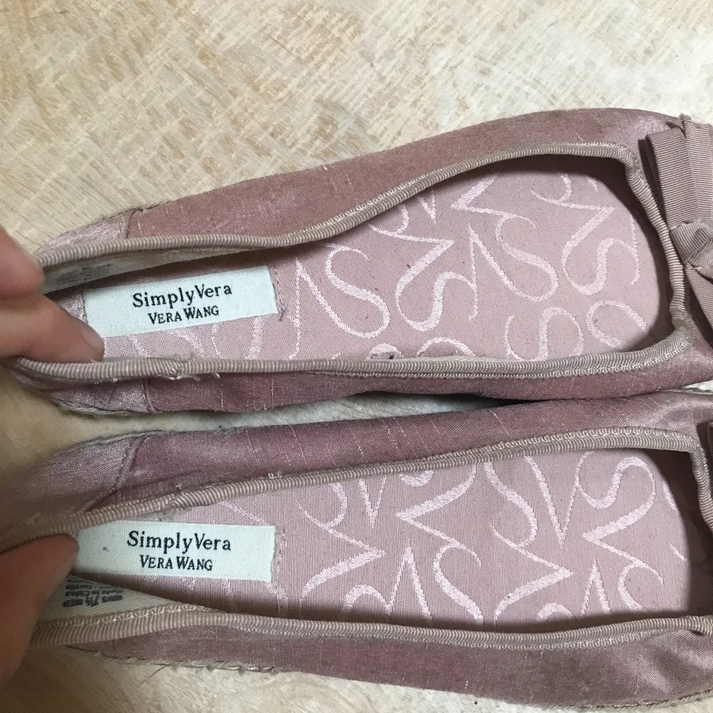 Vera Wang Espadrilles Pink Rhinestone Size 7.5